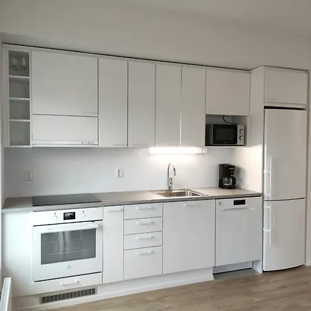 Διαμέρισμα And Spacious For 6 With Sauna Γιόενσου